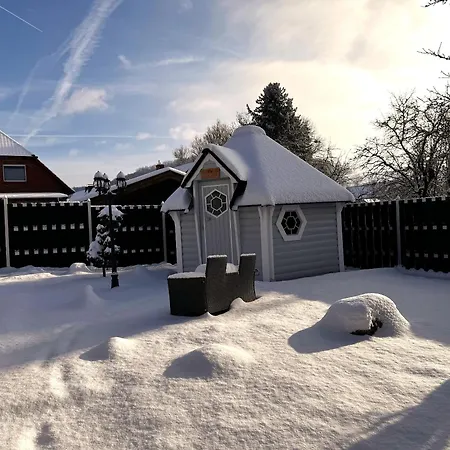 度假居 Haus Der Moeglichkeiten 巴特劳特堡