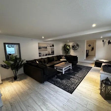 Haus Der Moeglichkeiten 펜션 바트라우터베르크