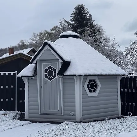 Haus Der Moeglichkeiten 巴特劳特堡