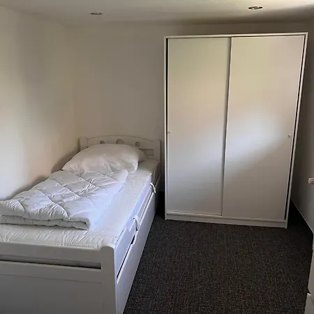 Haus Der Moeglichkeiten 펜션 *