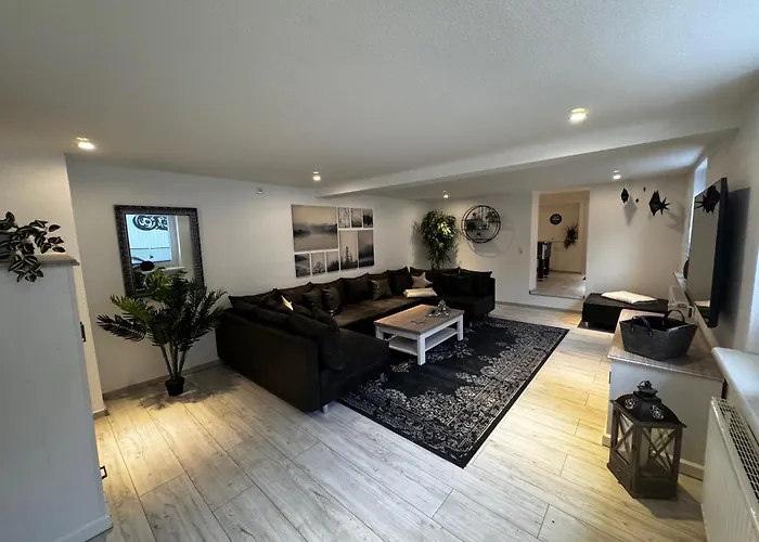 Haus Der Moeglichkeiten 度假居 巴特劳特堡