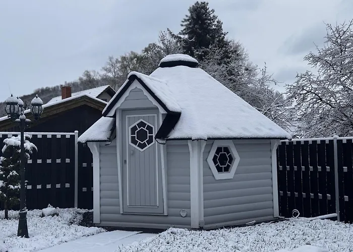 Haus Der Moeglichkeiten 巴特劳特堡