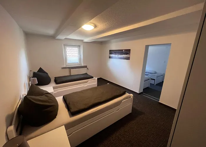 度假居 Haus Der Moeglichkeiten 巴特劳特堡